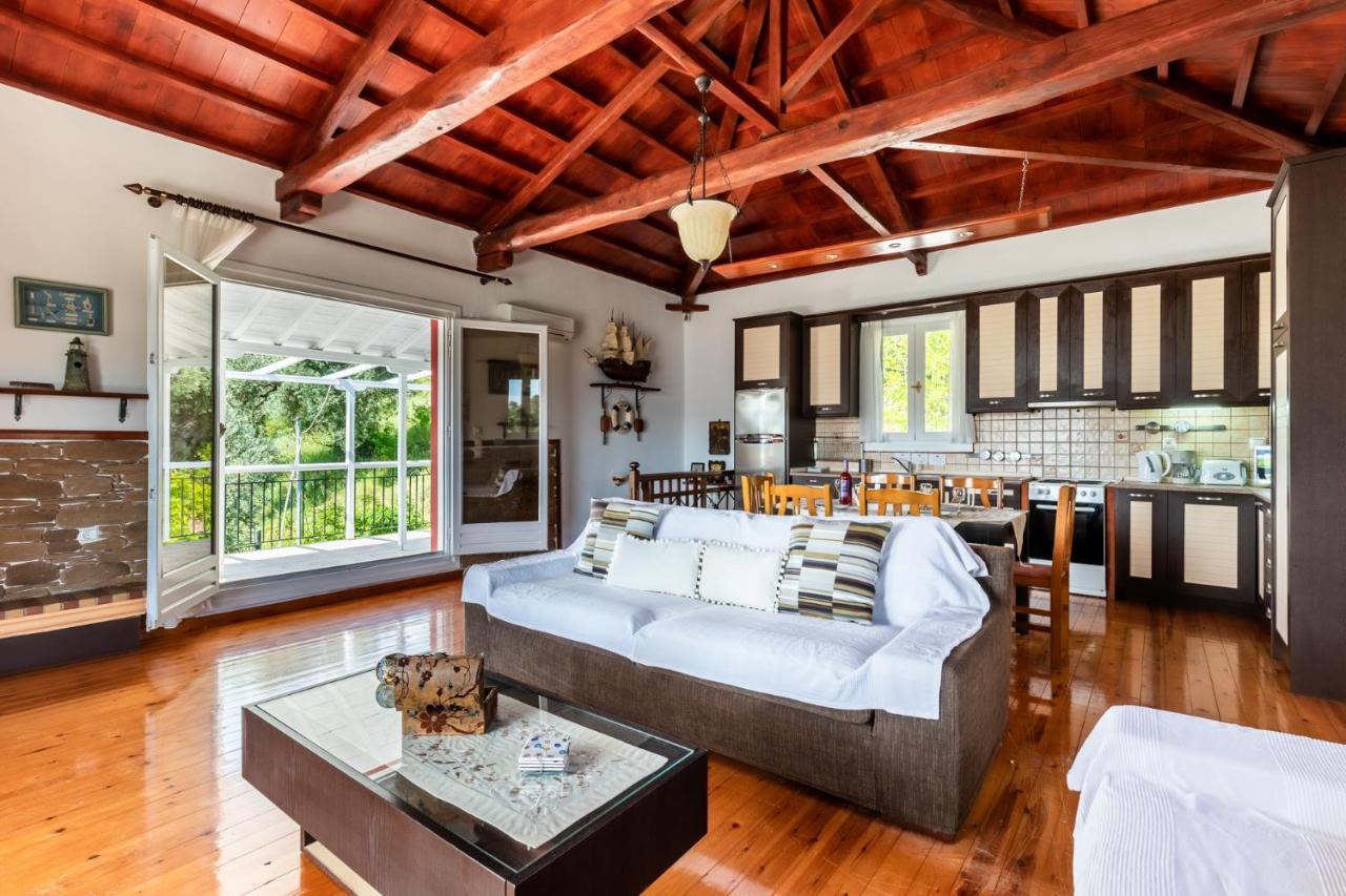 Villa Agia Marina Skopelos Town Bagian luar foto