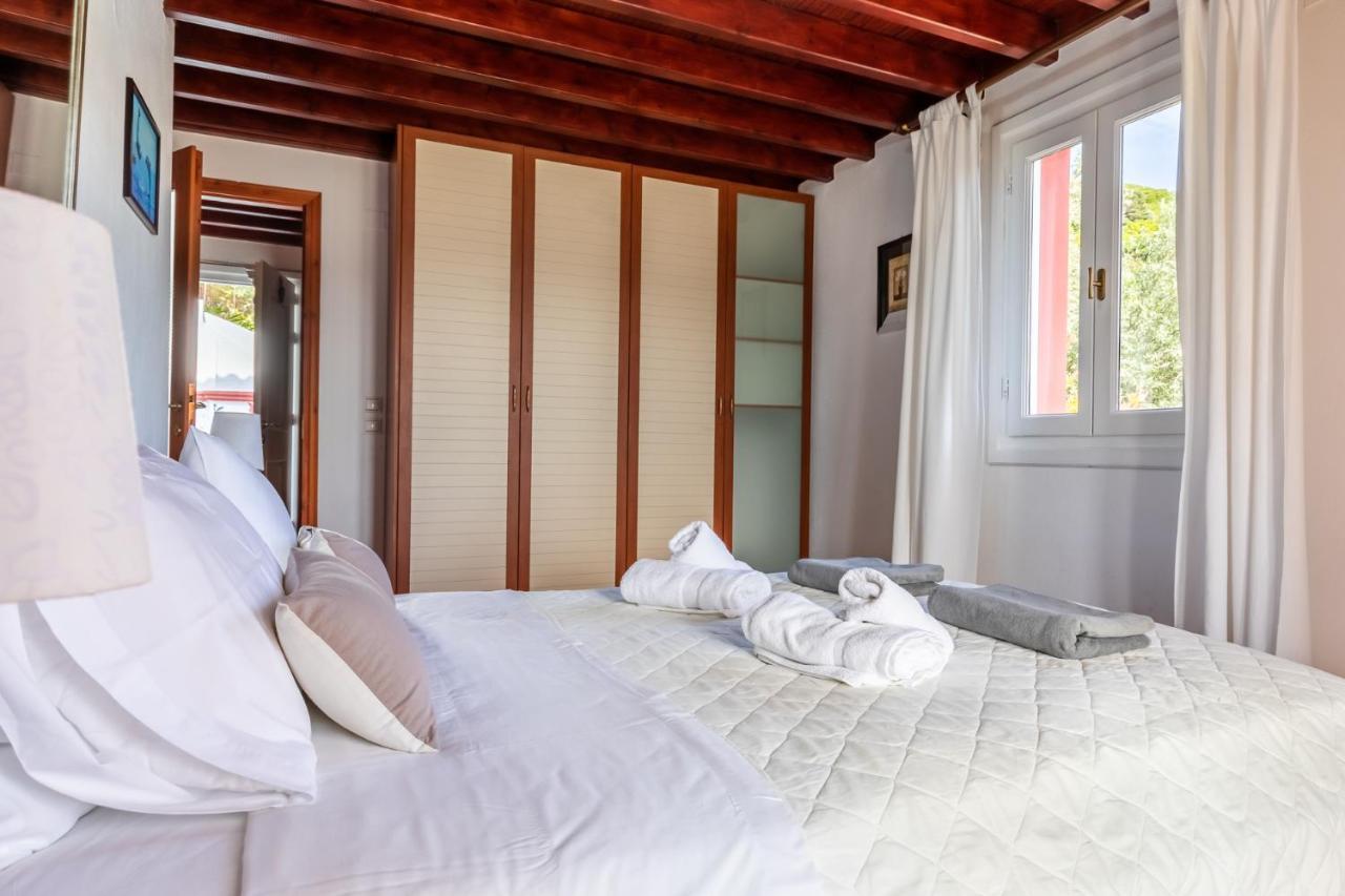 Villa Agia Marina Skopelos Town Bagian luar foto