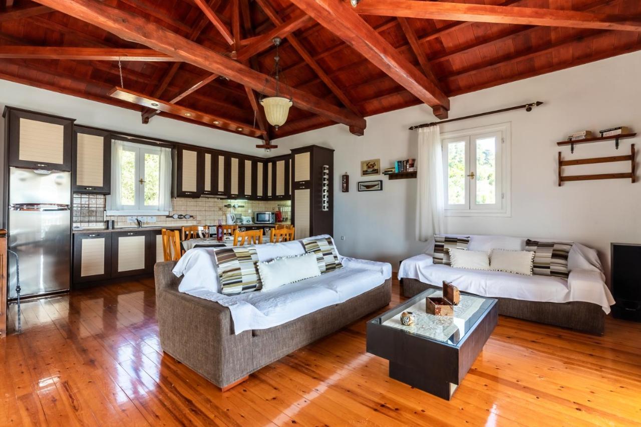Villa Agia Marina Skopelos Town Bagian luar foto