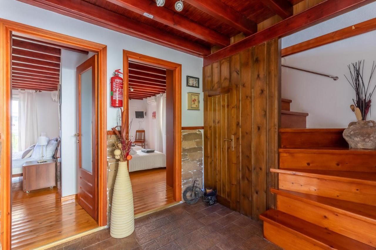 Villa Agia Marina Skopelos Town Bagian luar foto